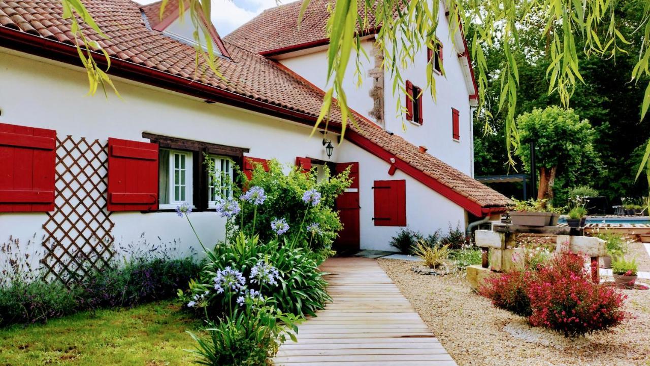 Le Moulin De Saubrigues Bed and Breakfast Buitenkant foto